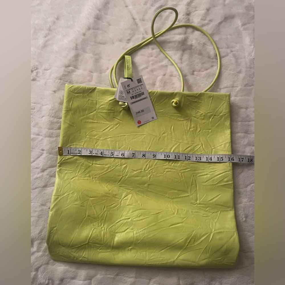 ZARA Wrinkled Leather Tote Handbag Acid Green Large 🔥🔥🔥 - Picture 5 of 6